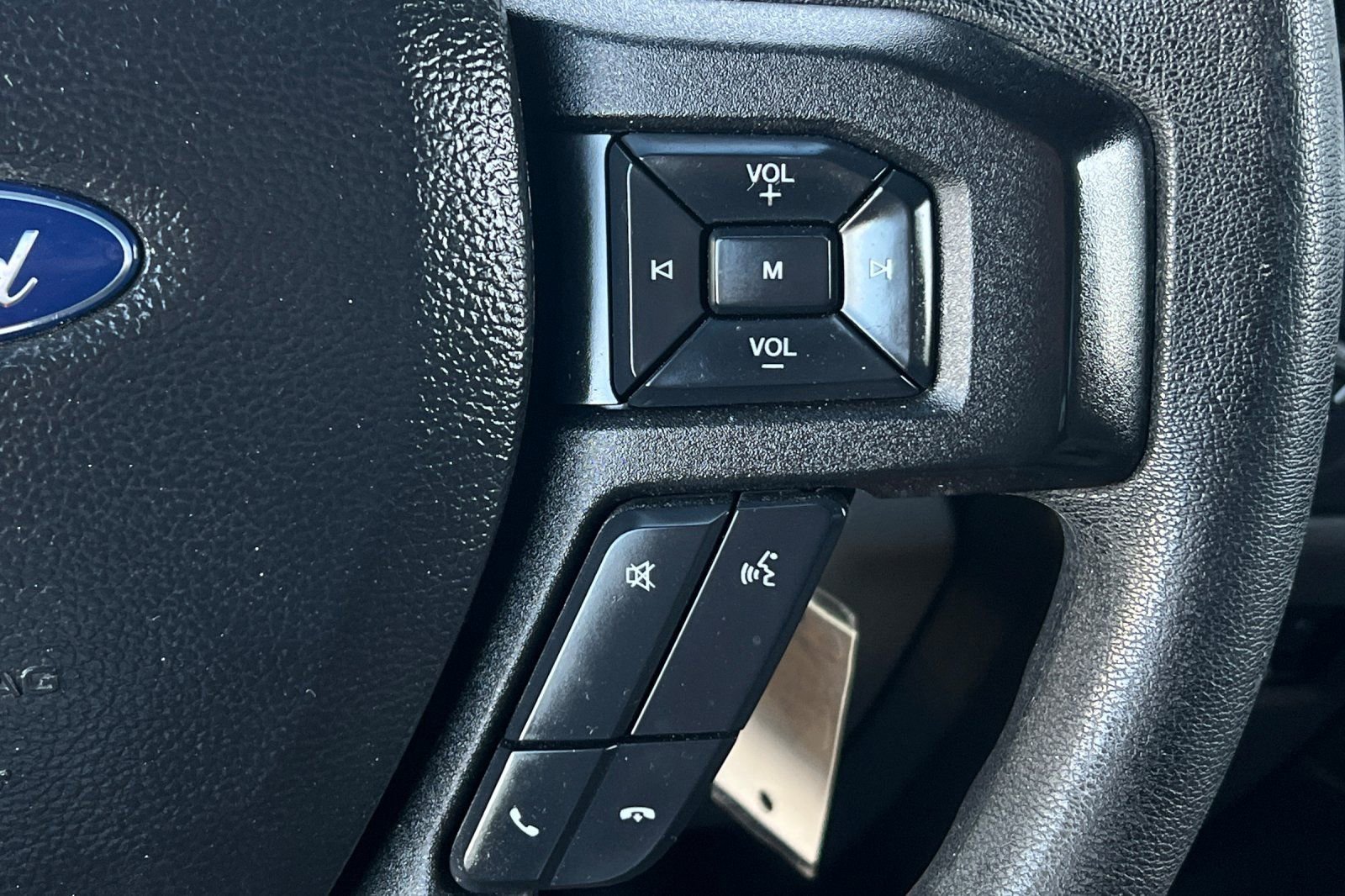 Certified 2018 Ford F250 XL w/ Power Equipment Group image 24