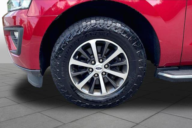 Certified 2018 Ford Expedition Max XLT w/ Equipment Group 202A AWD/4WD image 11