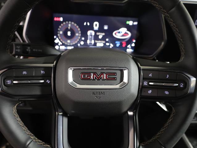 Used 2026 GMC Canyon AT4 w/ Technology Plus Package AWD/4WD image 17