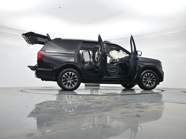 Certified 2025 Ford Expedition Platinum AWD/4WD image 52