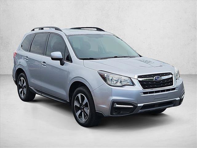 Used 2018 Subaru Forester 2.5i Premium w/ All-Weather Package AWD/4WD image 4