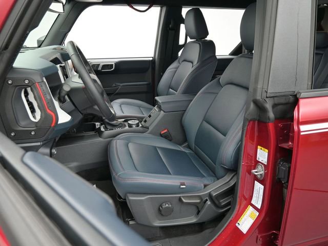Certified 2025 Ford Bronco Heritage Edition AWD/4WD image 11
