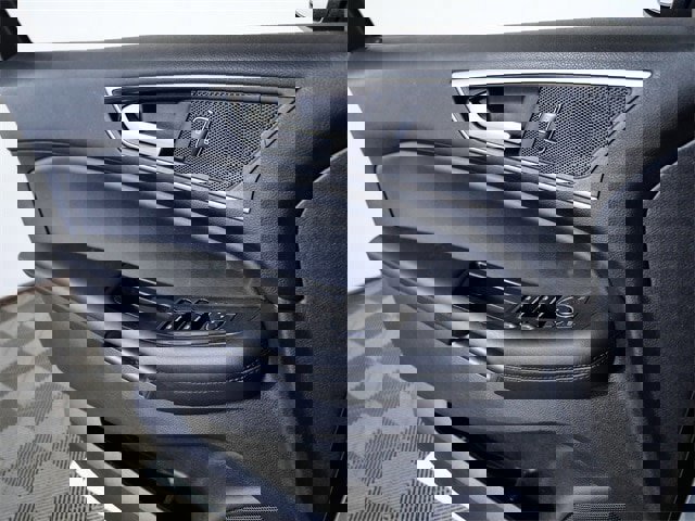 Certified 2017 Ford Edge SEL w/ Equipment Group 201A image 25