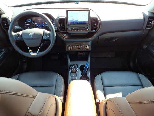 Certified 2023 Ford Bronco Sport Outer Banks w/ Tech Package AWD/4WD image 13