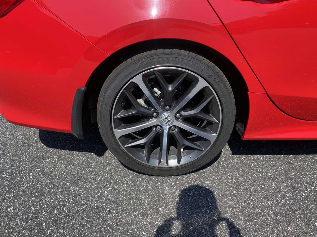 Used 2024 Honda Civic Touring image 9