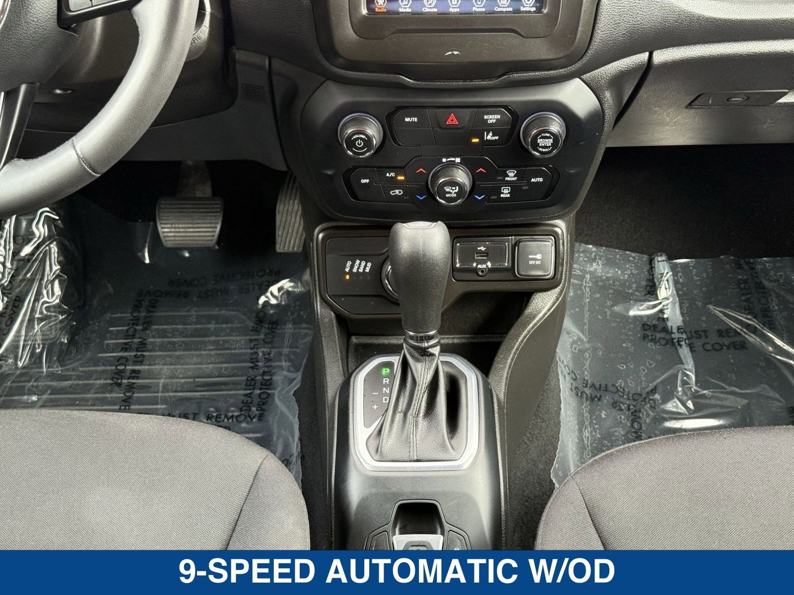 Used 2021 Jeep Renegade Latitude image 5