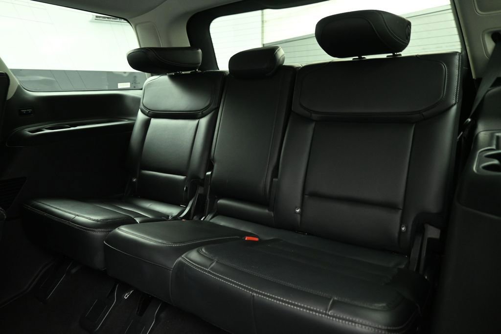 Certified 2025 Ford Expedition Platinum AWD/4WD image 18