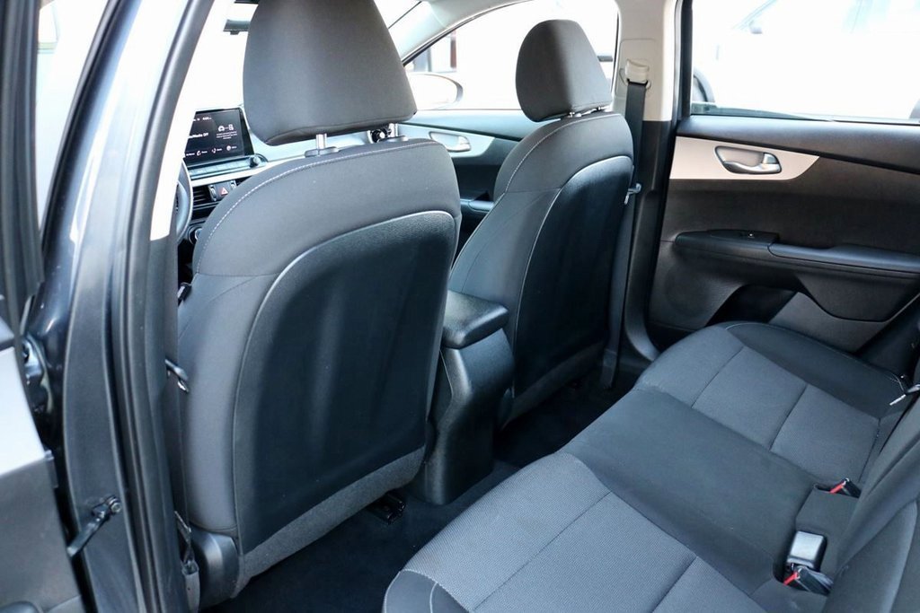 Used 2024 Kia Forte LXS image 18