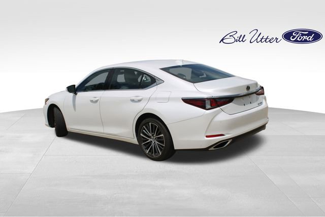 Used 2025 Lexus ES 350 w/ Premium Package FWD image 7