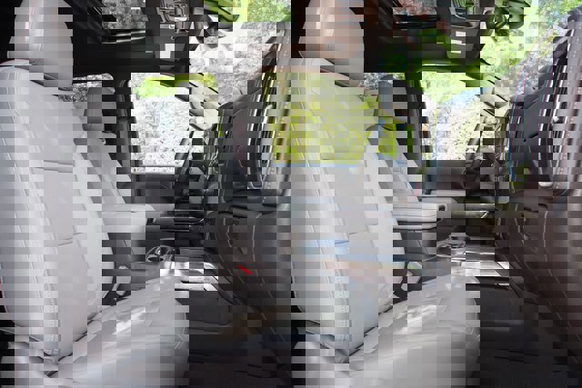 Used 2020 Chevrolet Silverado 2500 LTZ w/ LTZ Plus Package image 12