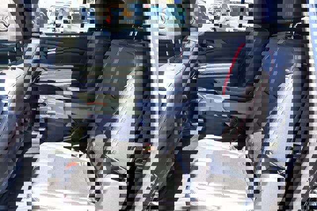 Used 2025 Chevrolet Traverse RS w/ LPO, Floor Liner Package image 11