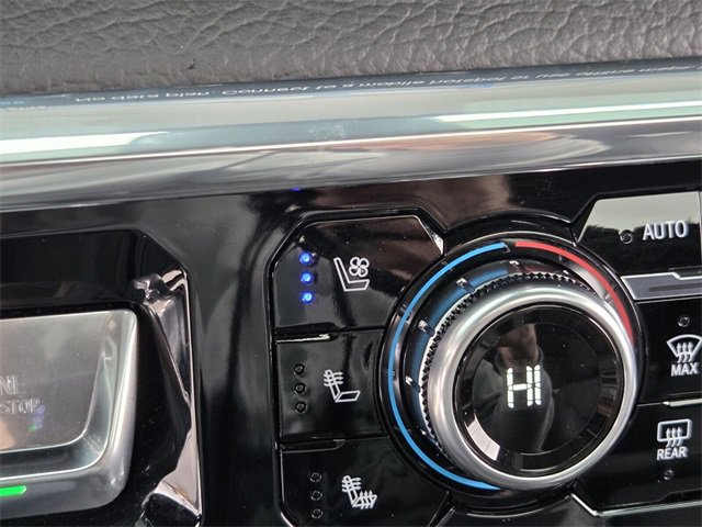 Used 2025 GMC Sierra 2500 Denali w/ Denali Reserve Package image 24