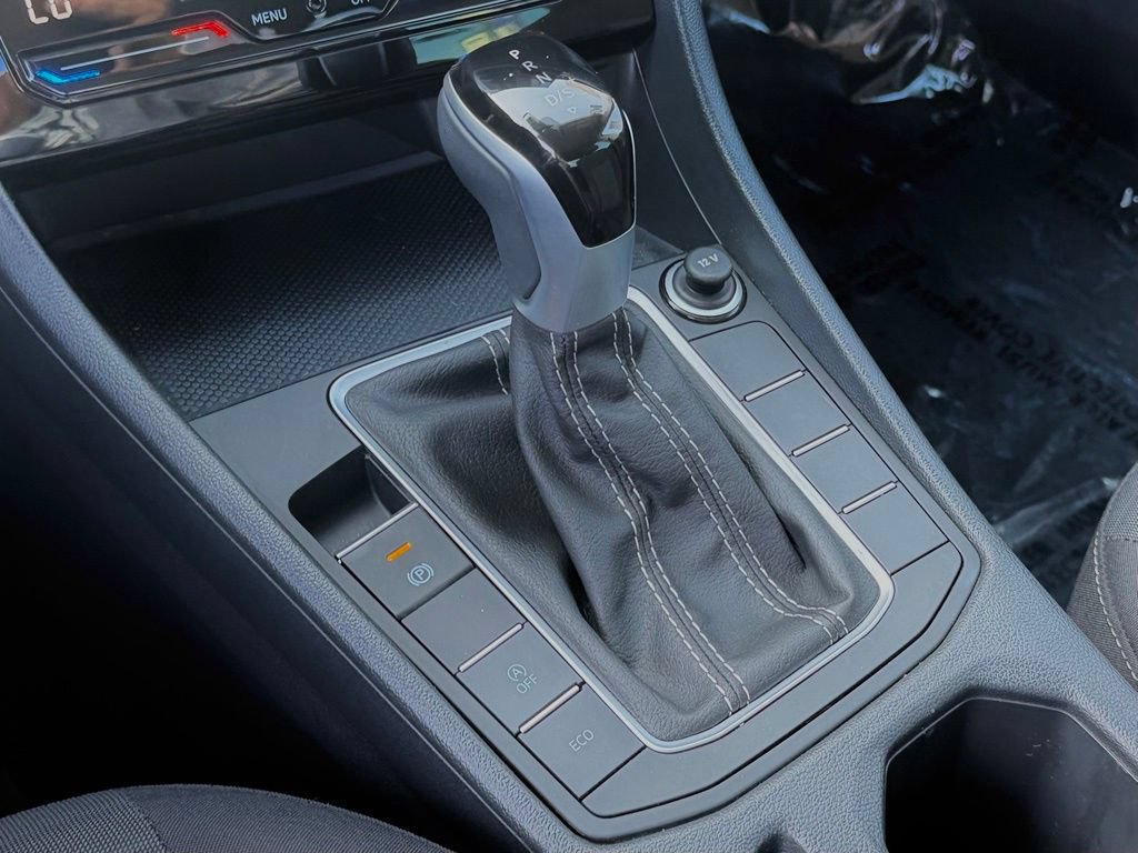 Used 2025 Volkswagen Jetta S FWD image 25