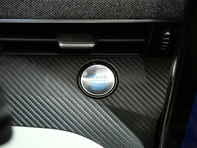 Certified 2024 Ford Mustang Mach-E Premium AWD/4WD image 24