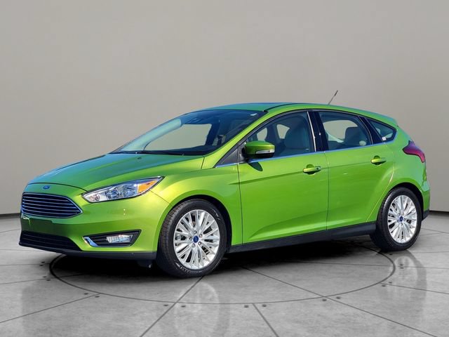 Certified 2018 Ford Focus Titanium w/ Titanium Technology Package FWD image 3