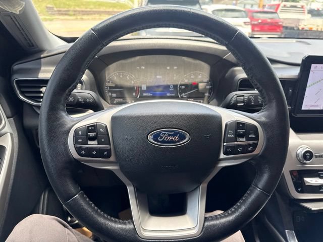 Certified 2023 Ford Explorer XLT w/ Equipment Group 202A AWD/4WD image 20