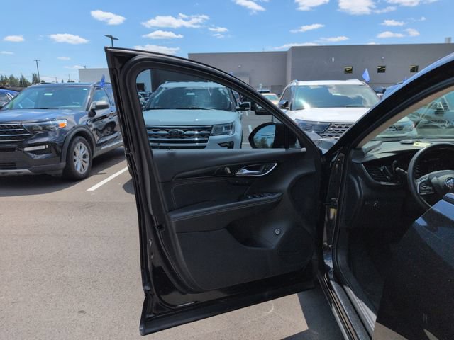 Used 2021 Buick Envision Essence w/ Sport Touring Package FWD image 26