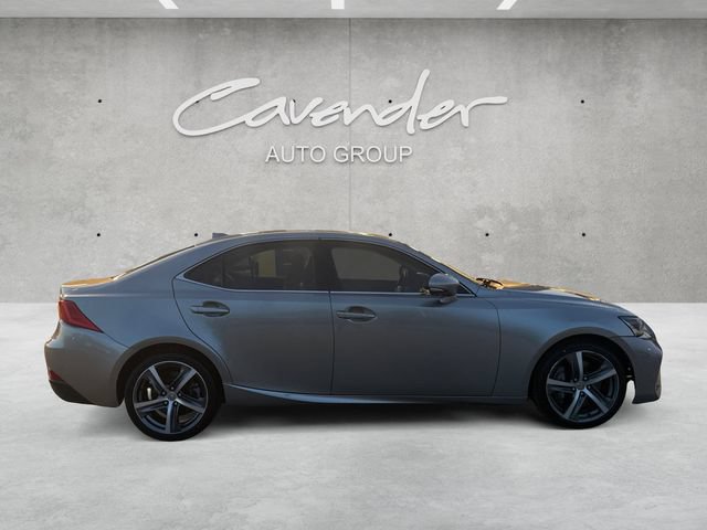 Used 2017 Lexus IS 200t w/ Premium Package RWD image 18