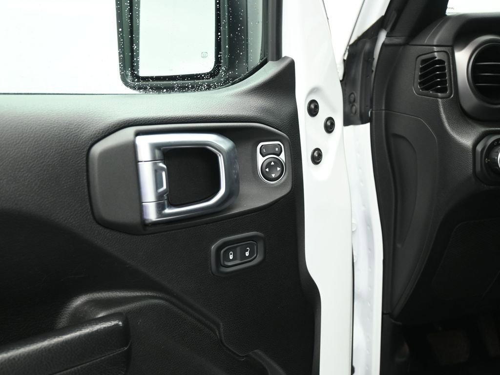 Used 2022 Jeep Wrangler Unlimited Sport image 10