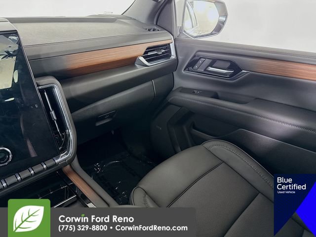 Used 2025 GMC Yukon Denali w/ Denali Reserve Package image 29