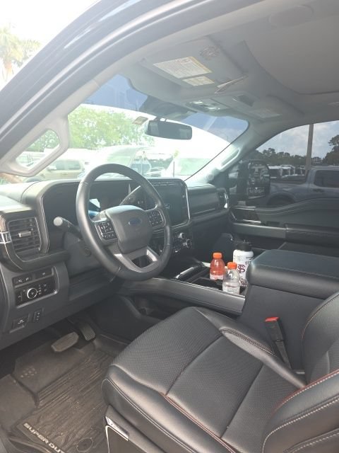 Certified 2024 Ford F250 Lariat w/ Lariat Ultimate Package AWD/4WD image 4