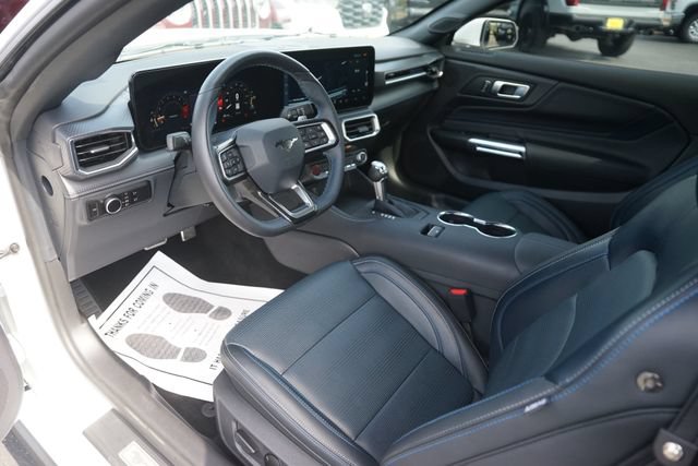 Certified 2025 Ford Mustang GT Premium RWD image 8