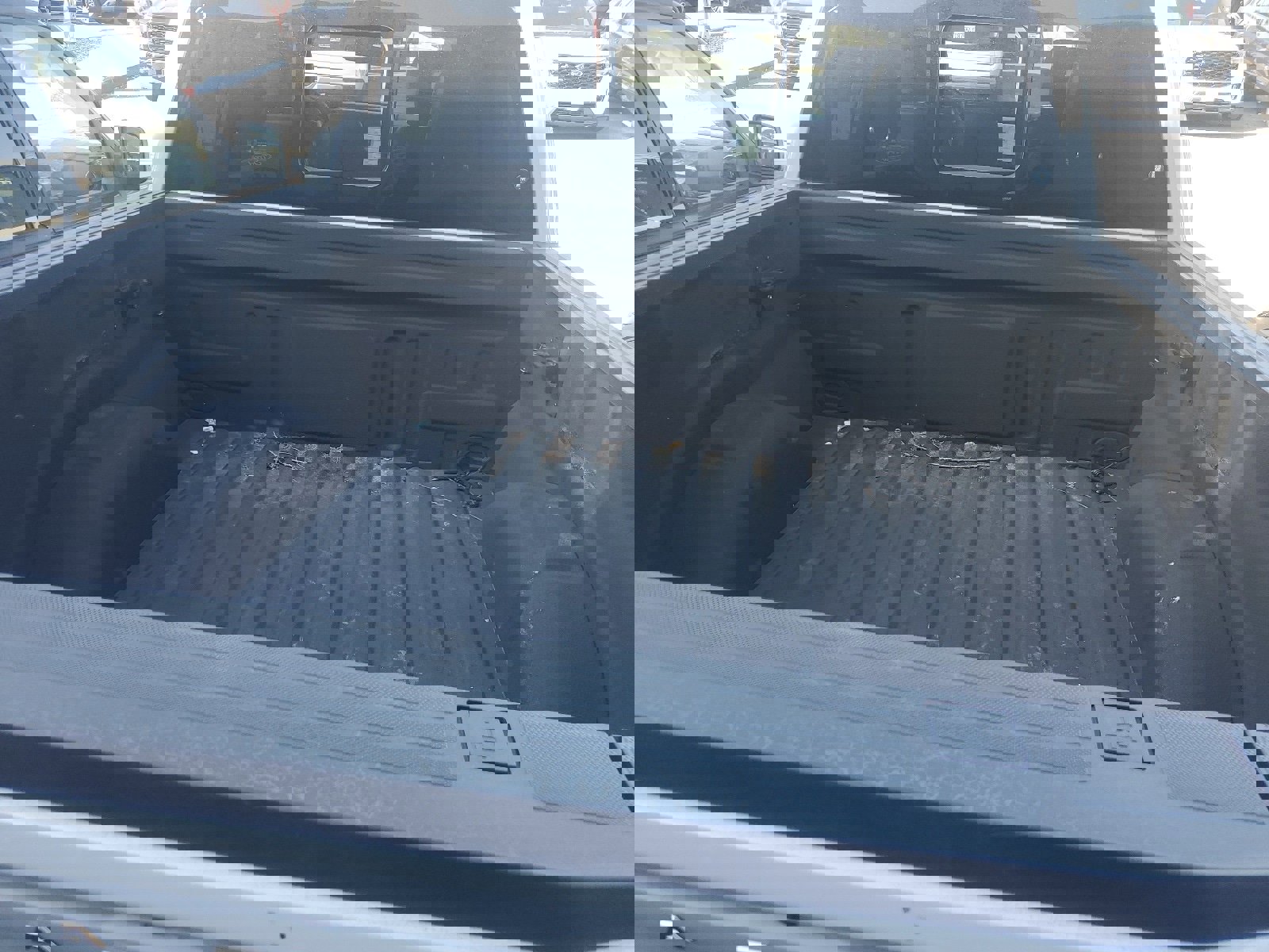 Certified 2024 Ford F150 Platinum w/ Equipment Group 702A High image 6