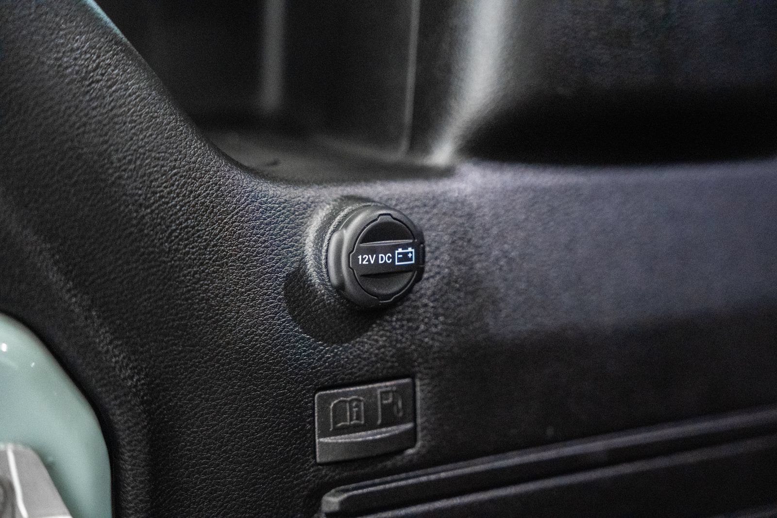 Used 2024 Jeep Wrangler Unlimited AWD/4WD image 13
