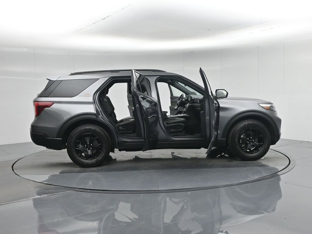 Certified 2022 Ford Explorer Timberline image 31