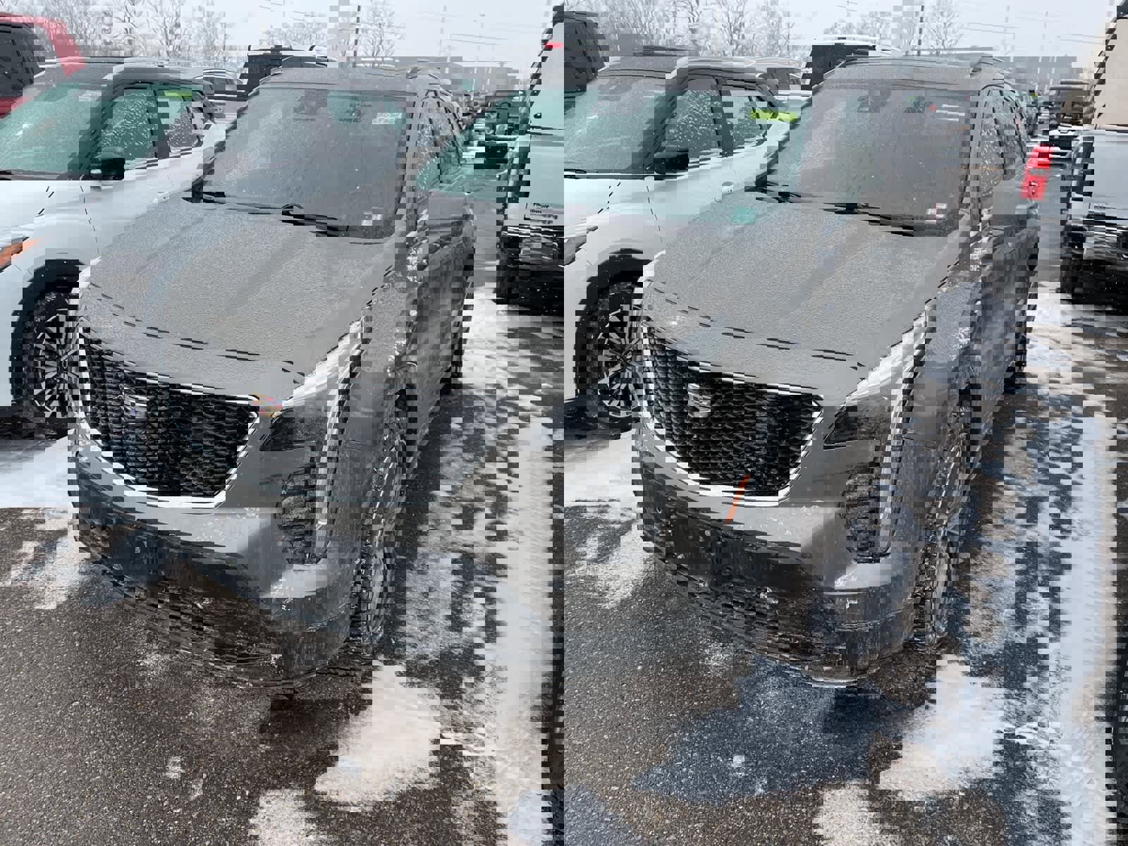 Used 2020 Cadillac XT4 Sport image 3