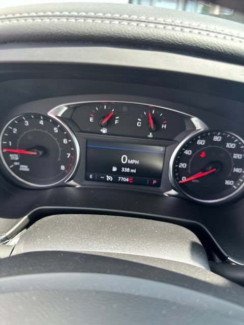 Used 2025 Chevrolet Blazer LT w/ Midnight/Sport Edition FWD image 9