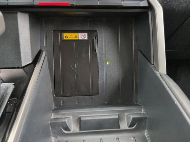 Used 2024 Toyota Tundra Limited image 25