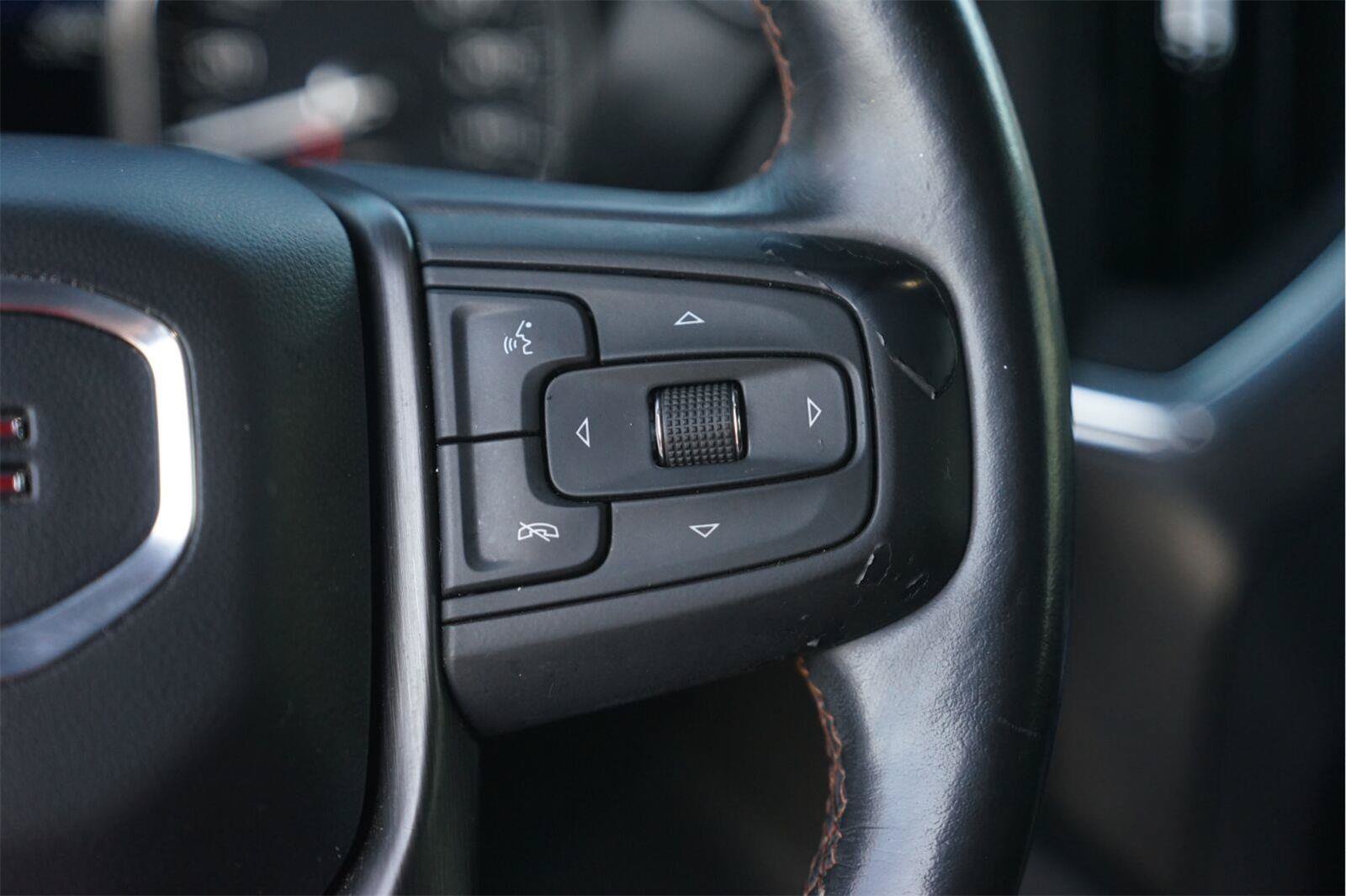 Used 2020 GMC Sierra 1500 AT4 w/ AT4 Premium Package AWD/4WD image 24