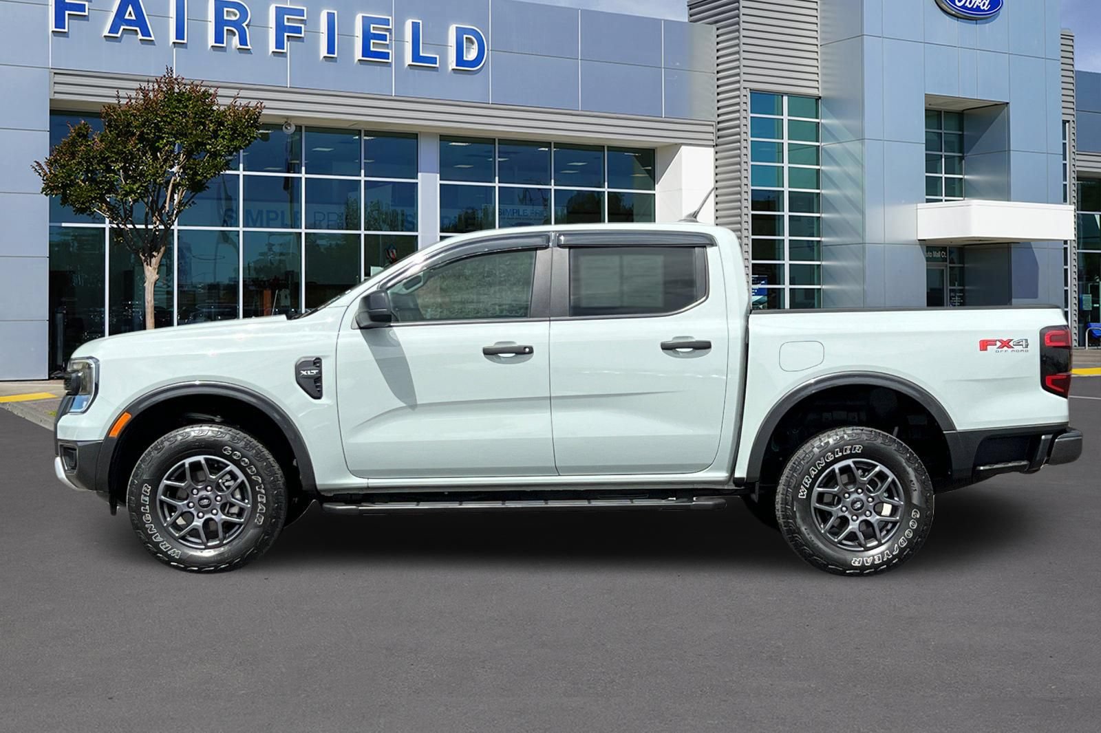 Certified 2024 Ford Ranger XLT w/ FX4 Off-Road Package AWD/4WD image 11