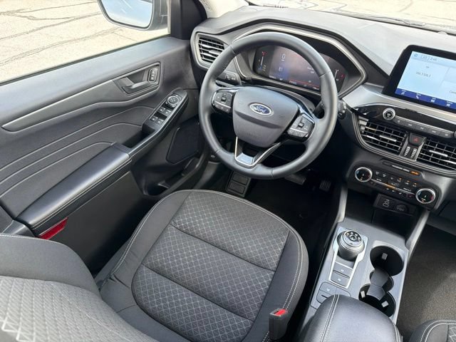 Certified 2024 Ford Escape Active w/ Cold Weather Package FWD image 19