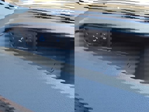 Certified 2024 Ford Transit 350 XLT image 18