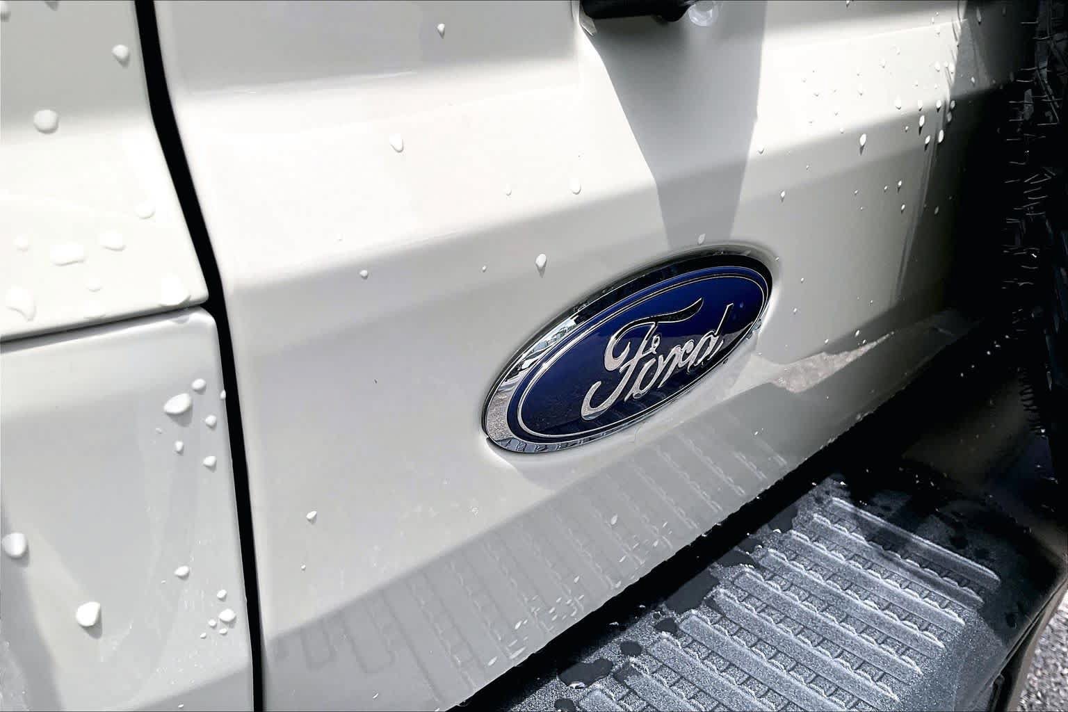 Certified 2025 Ford Bronco Badlands AWD/4WD image 31