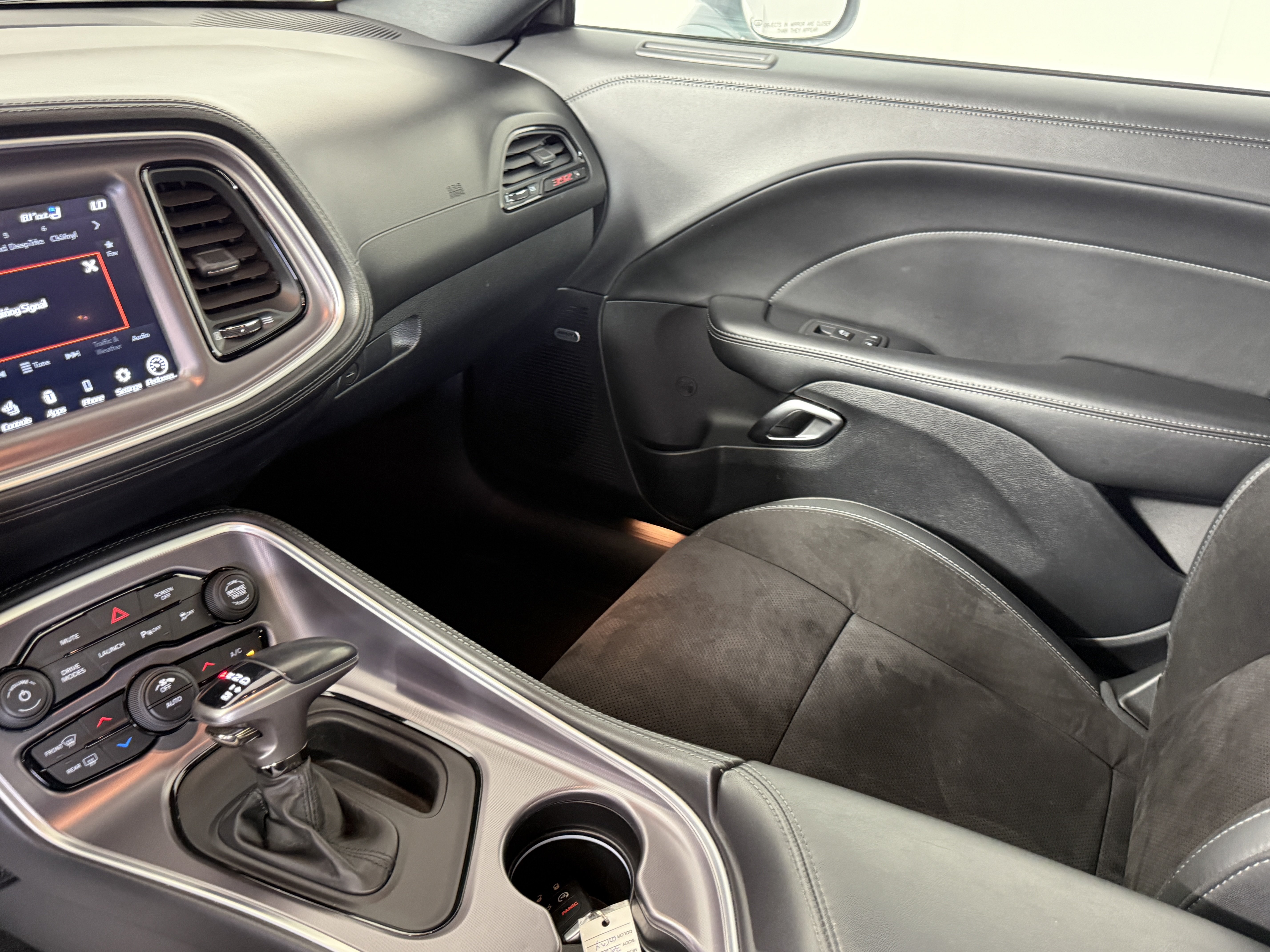 Used 2020 Dodge Challenger R/T Scat Pack RWD image 13