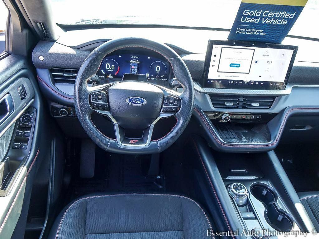 Certified 2025 Ford Explorer ST AWD/4WD image 14