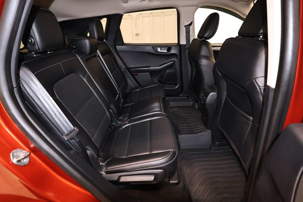 Certified 2020 Ford Escape SEL AWD/4WD image 19