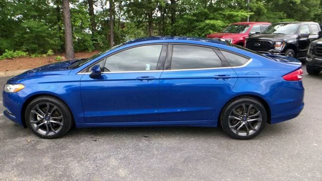 Certified 2018 Ford Fusion SE w/ Equipment Group 201A FWD image 5
