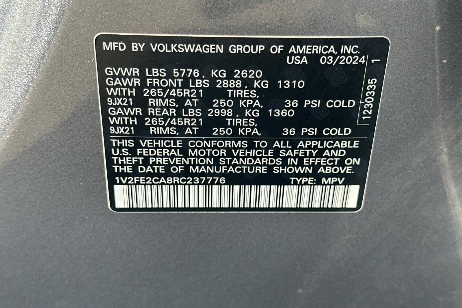 Used 2024 Volkswagen Atlas Cross Sport SEL Premium R-Line AWD/4WD image 30