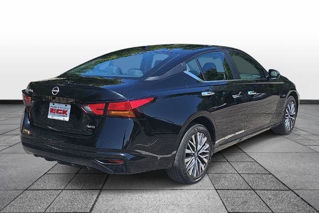 Used 2025 Nissan Altima 2.5 SV AWD/4WD image 5