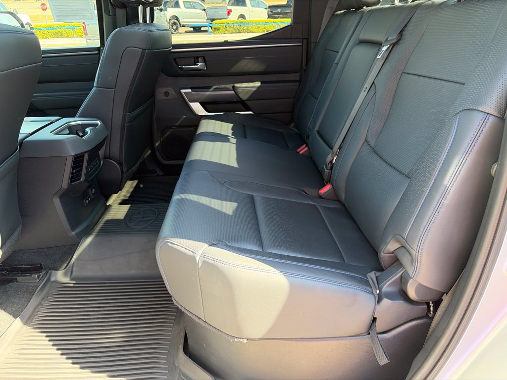 Used 2024 Toyota Tundra Platinum AWD/4WD image 18