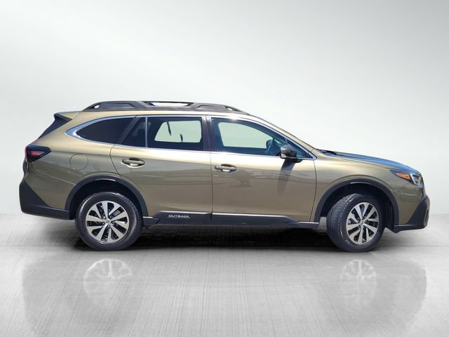Used 2020 Subaru Outback Premium AWD/4WD image 3