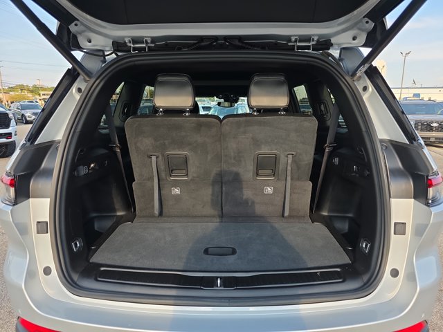 Used 2023 Jeep Grand Cherokee L Laredo AWD/4WD image 14