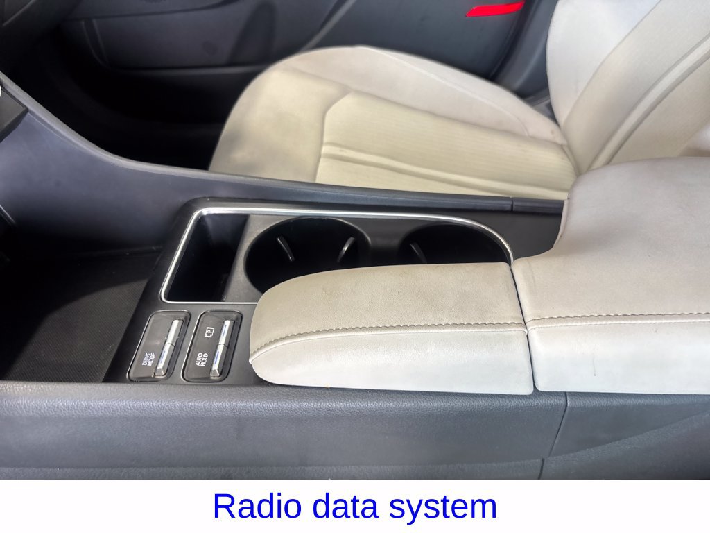 Used 2025 Hyundai Sonata SEL FWD image 21