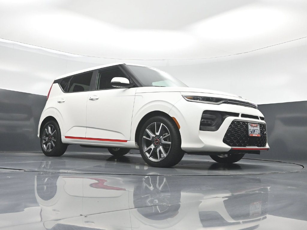 Used 2021 Kia Soul Turbo FWD image 4
