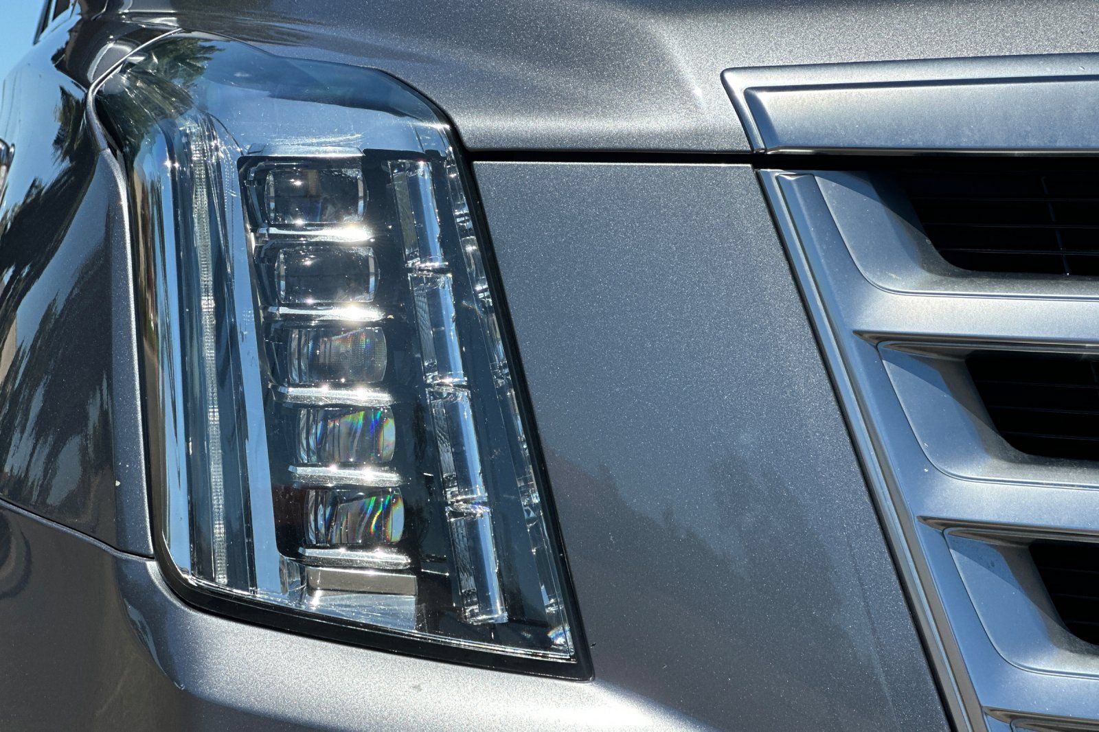 Used 2019 Cadillac Escalade Luxury RWD image 48