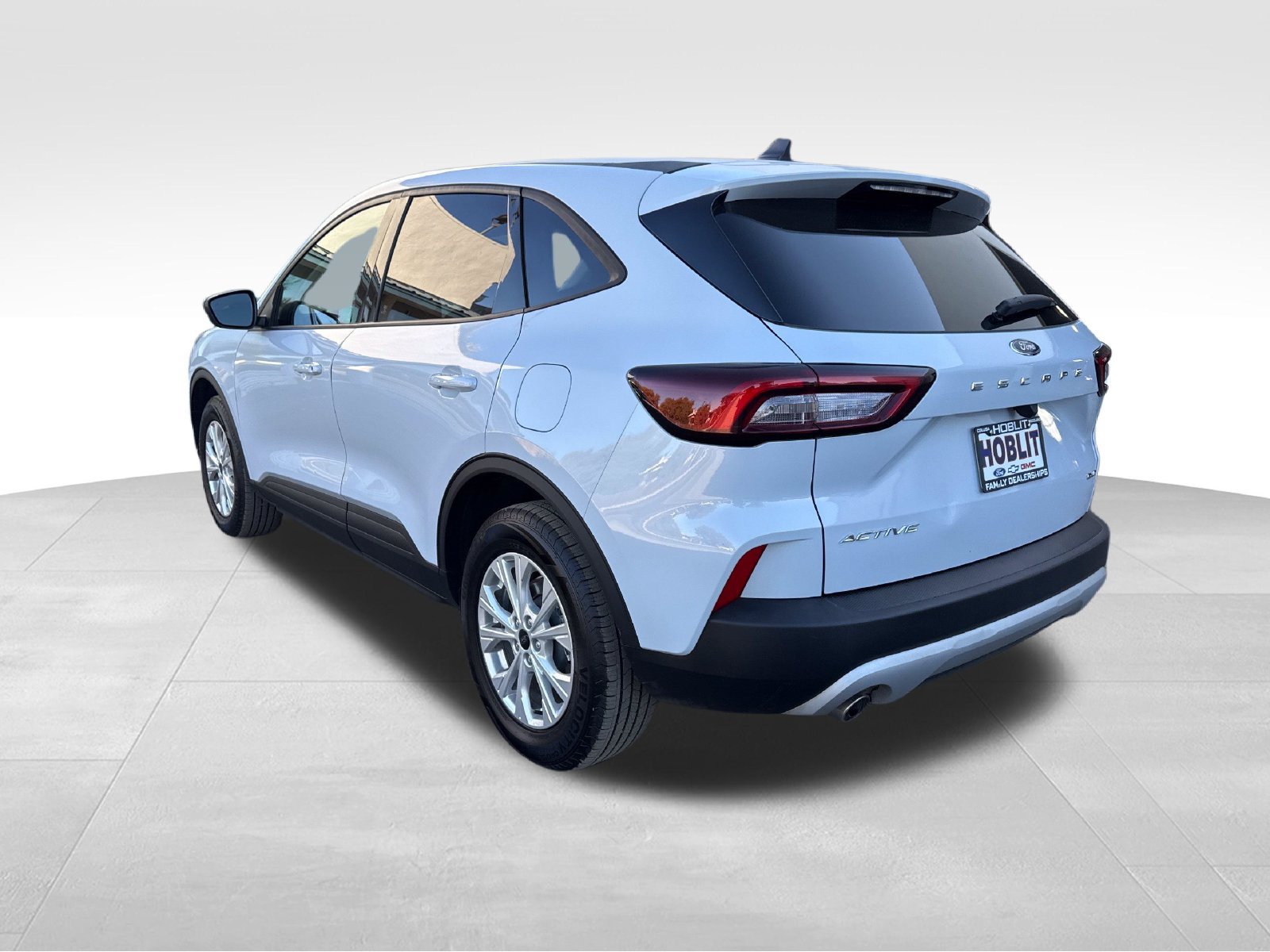 Certified 2025 Ford Escape Active AWD/4WD image 3